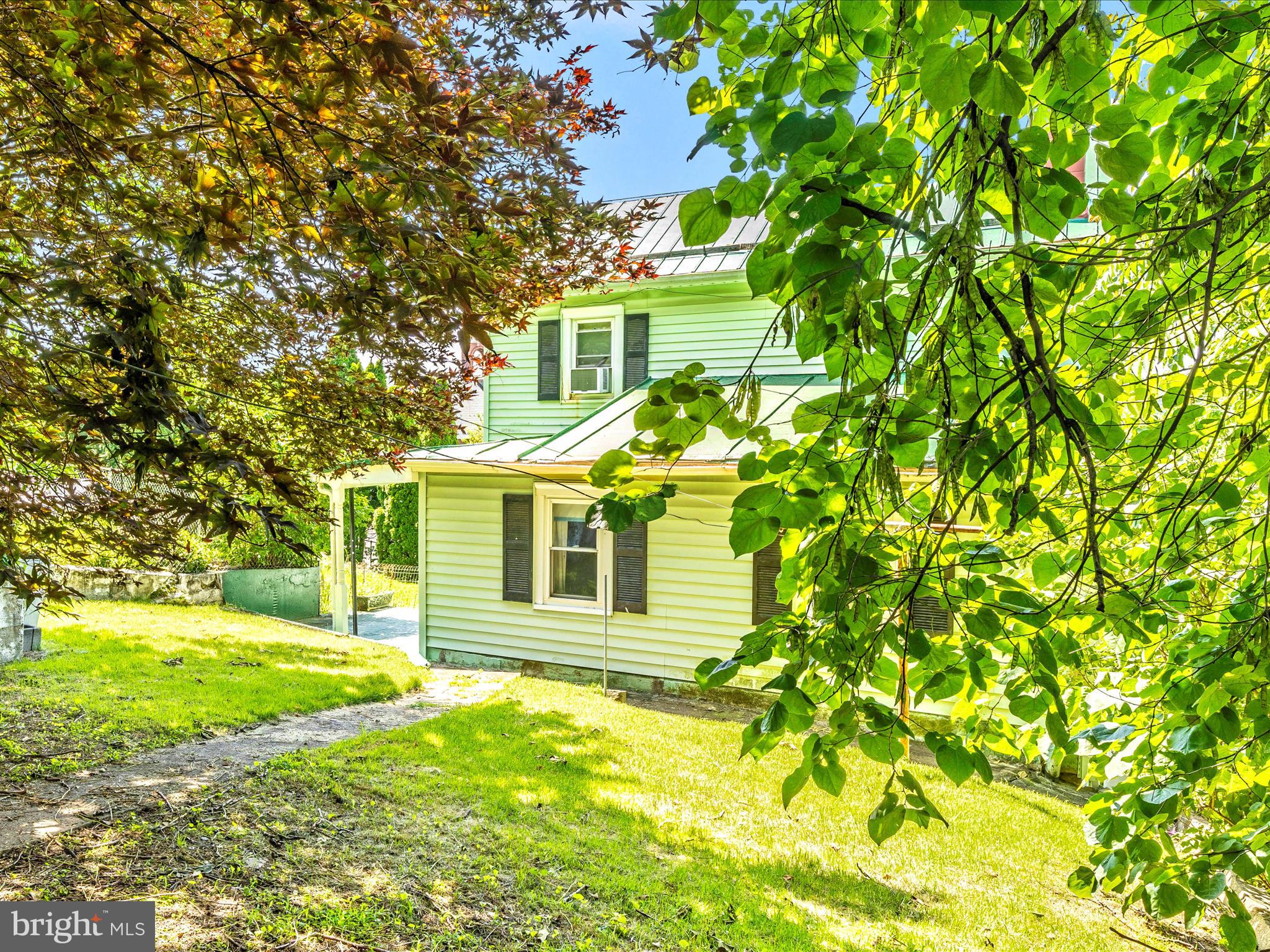 7 West B Street Brunswick, MD 21716 - Photo 40 of 48 Exterior Back