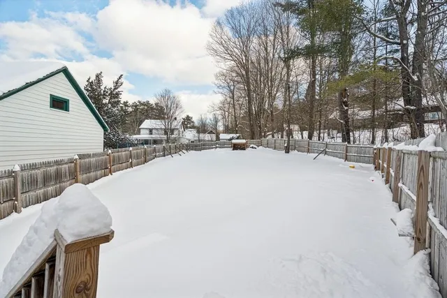 $265,000 | 310 Bradford Road, Newport, NH 03773