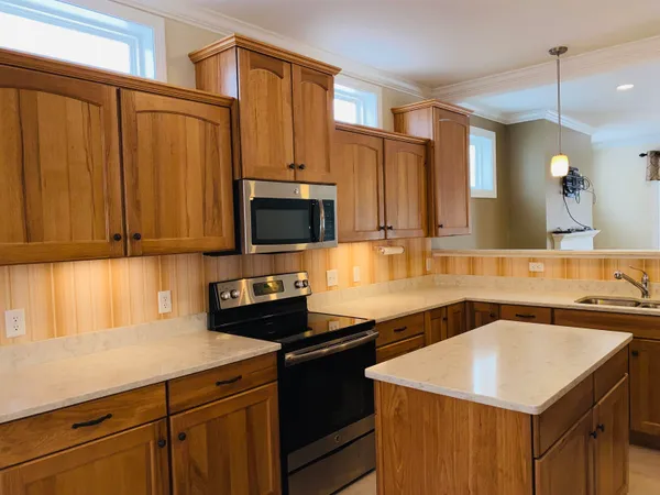 $649,900 | 65 Waterlefe Way, Colchester, VT 05446