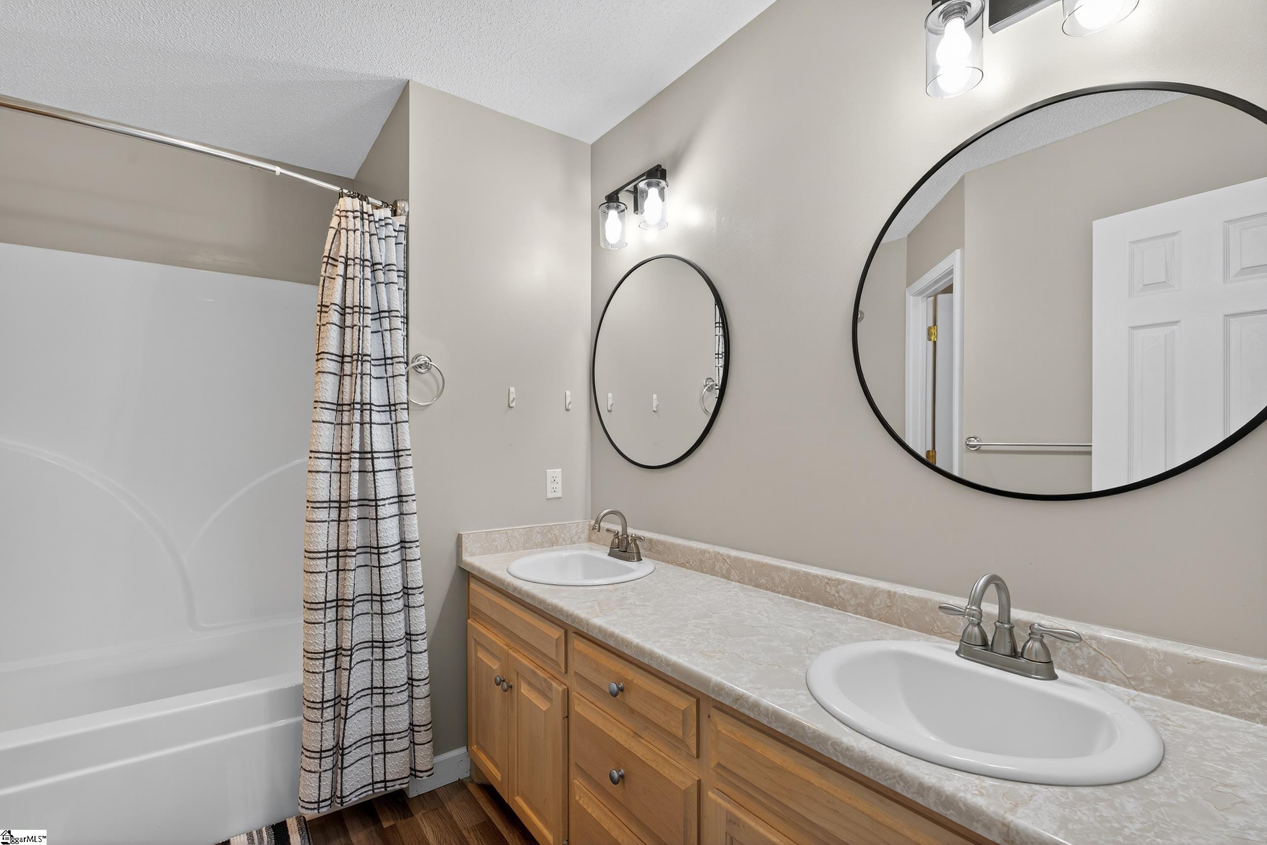 111 Falcon Lane Chesnee, SC 29323 - Photo 17 of 36
