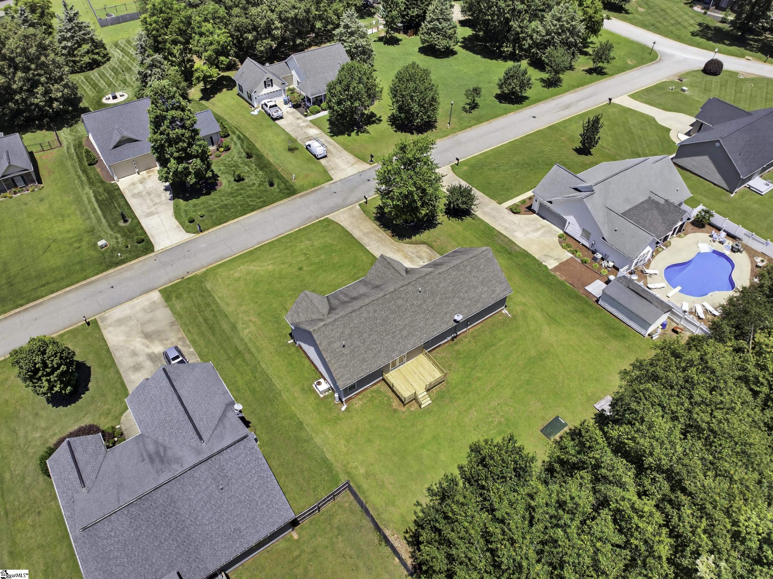 111 Falcon Lane Chesnee, SC 29323 - Photo 35 of 36