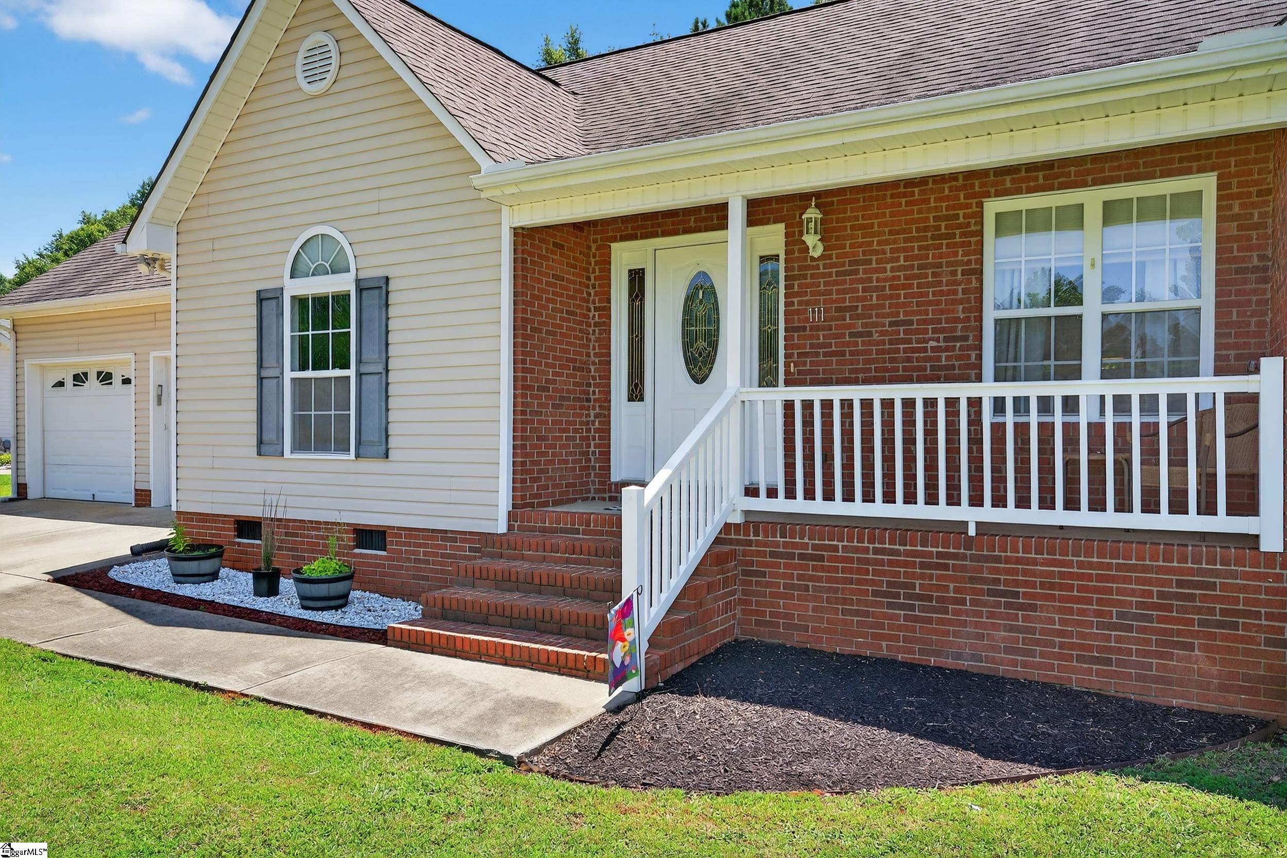 111 Falcon Lane Chesnee, SC 29323 - Photo 5 of 36
