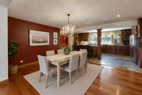 $849,900 | 26811 Oakdale Lane, Mundelein, IL 60060