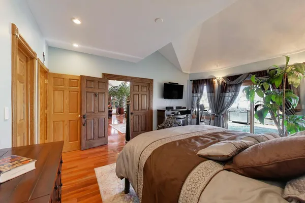 $849,900 | 26811 Oakdale Lane, Mundelein, IL 60060