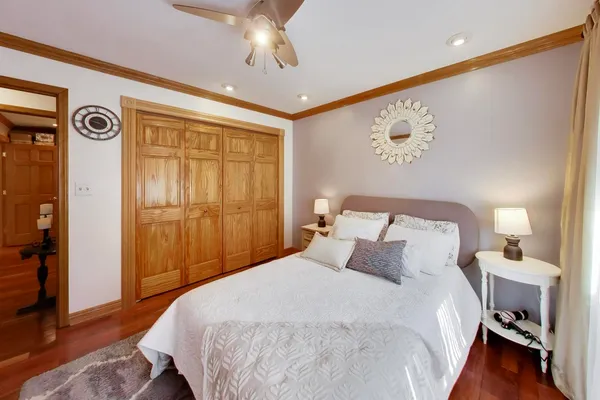 $849,900 | 26811 Oakdale Lane, Mundelein, IL 60060