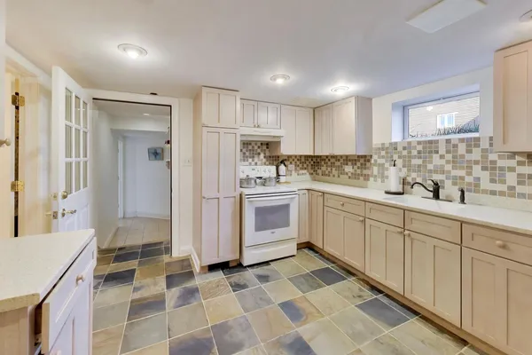 $849,900 | 26811 Oakdale Lane, Mundelein, IL 60060