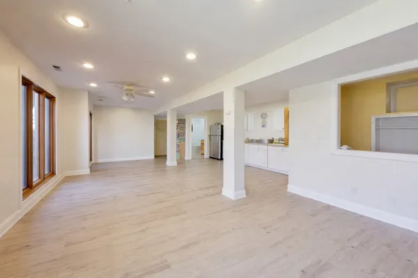 $849,900 | 26811 Oakdale Lane, Mundelein, IL 60060