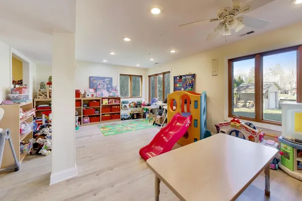$849,900 | 26811 Oakdale Lane, Mundelein, IL 60060