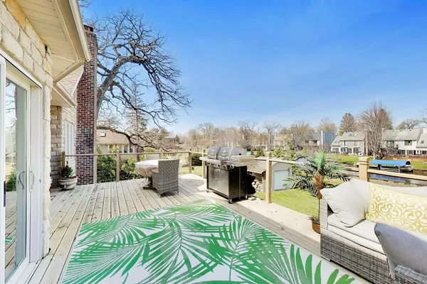 $849,900 | 26811 Oakdale Lane, Mundelein, IL 60060