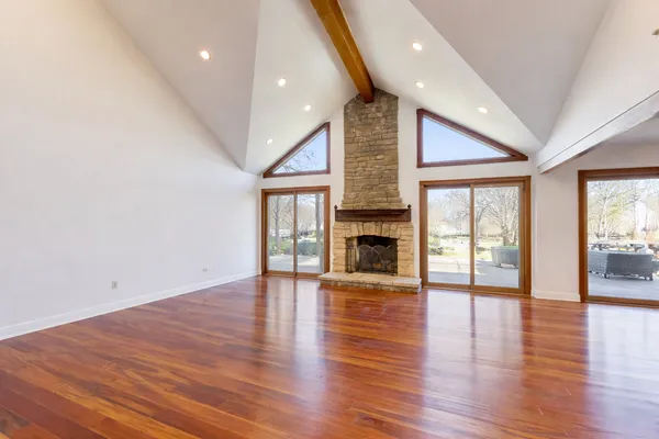 $849,900 | 26811 Oakdale Lane, Mundelein, IL 60060