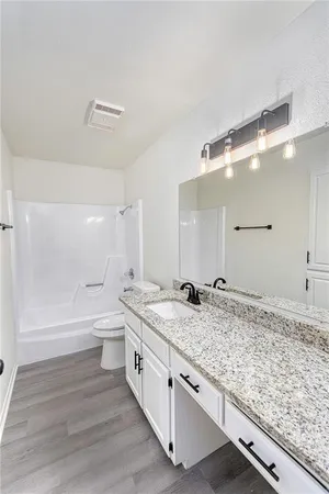 $2,275 | 4321 Mountain View Drive, Corpus Christi, TX 78410