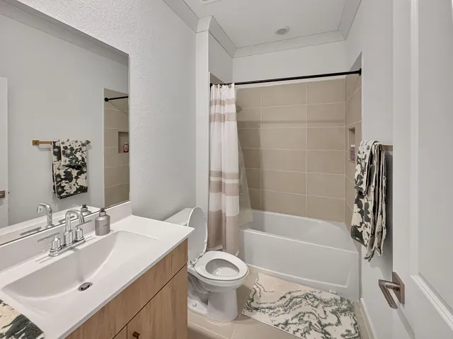 $3,800 | 5989 Southeast Skyblue Circle, Stuart, FL 34997