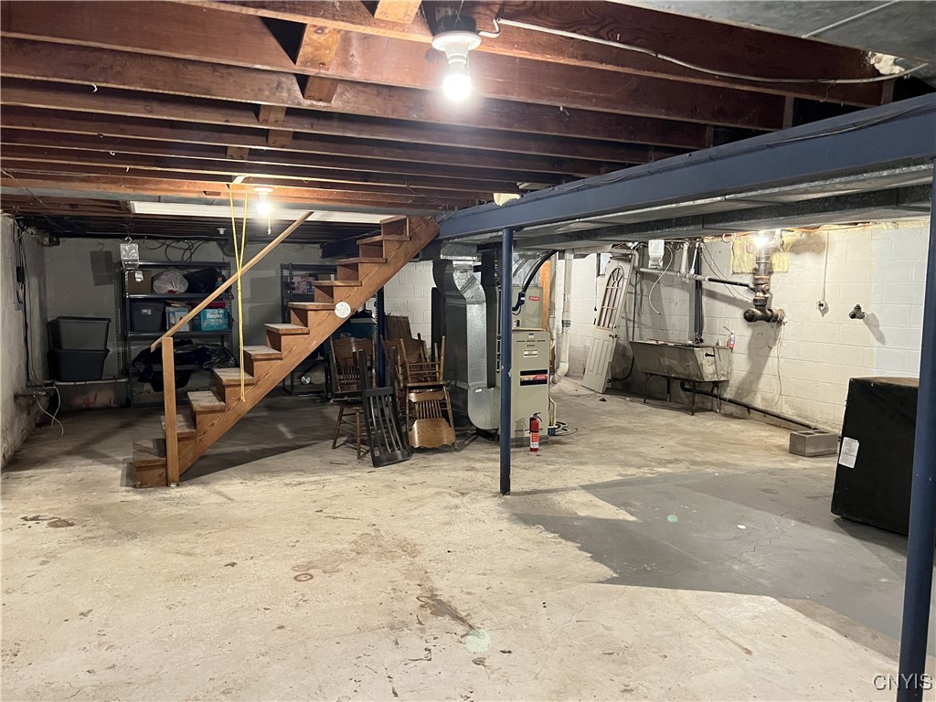 5462 Bear Road Clay, NY 13212 - Photo 18 of 19 Basement
