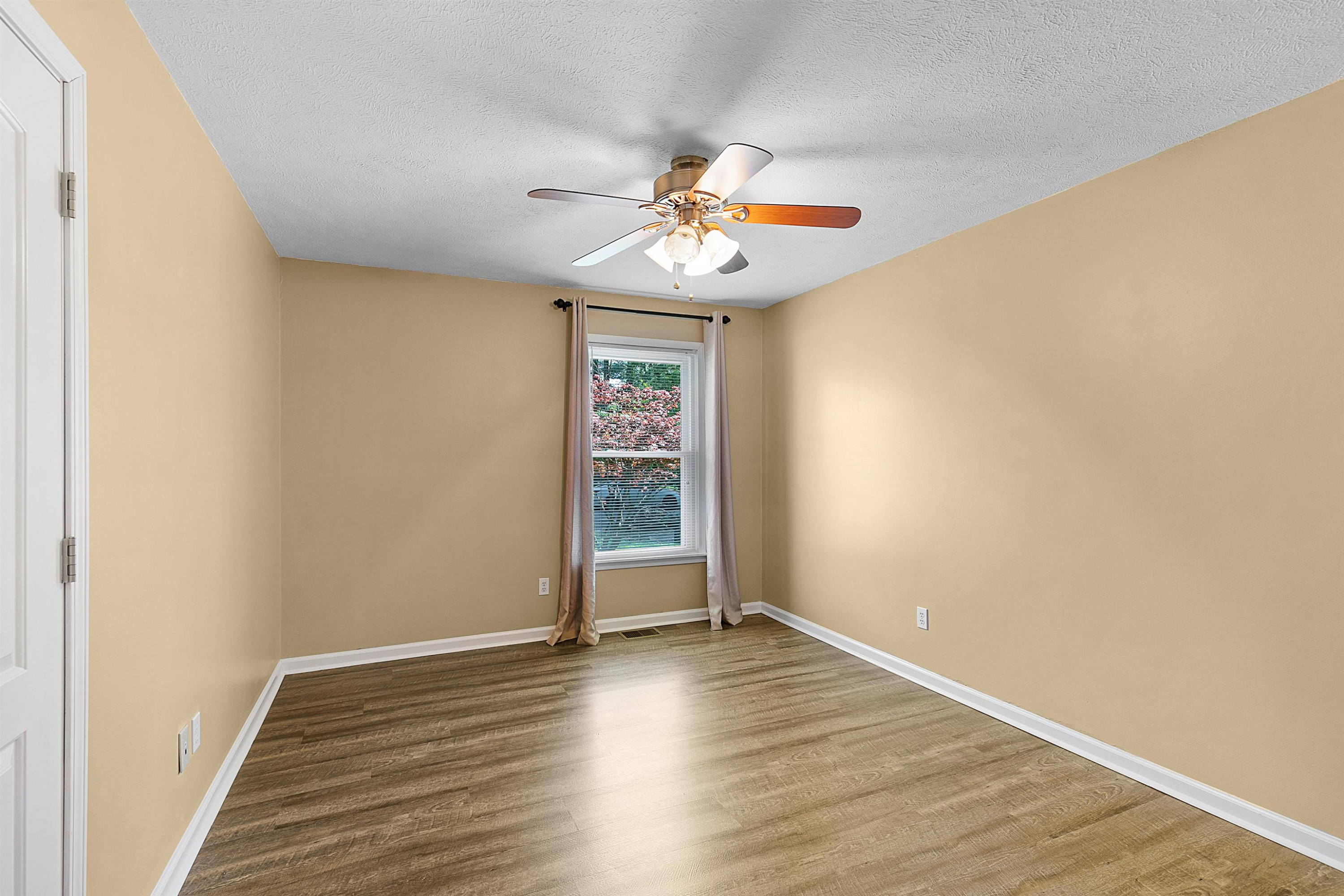 37 Ridgeview Drive Jackson, TN 38301 - Photo 12 of 22 Photo 12