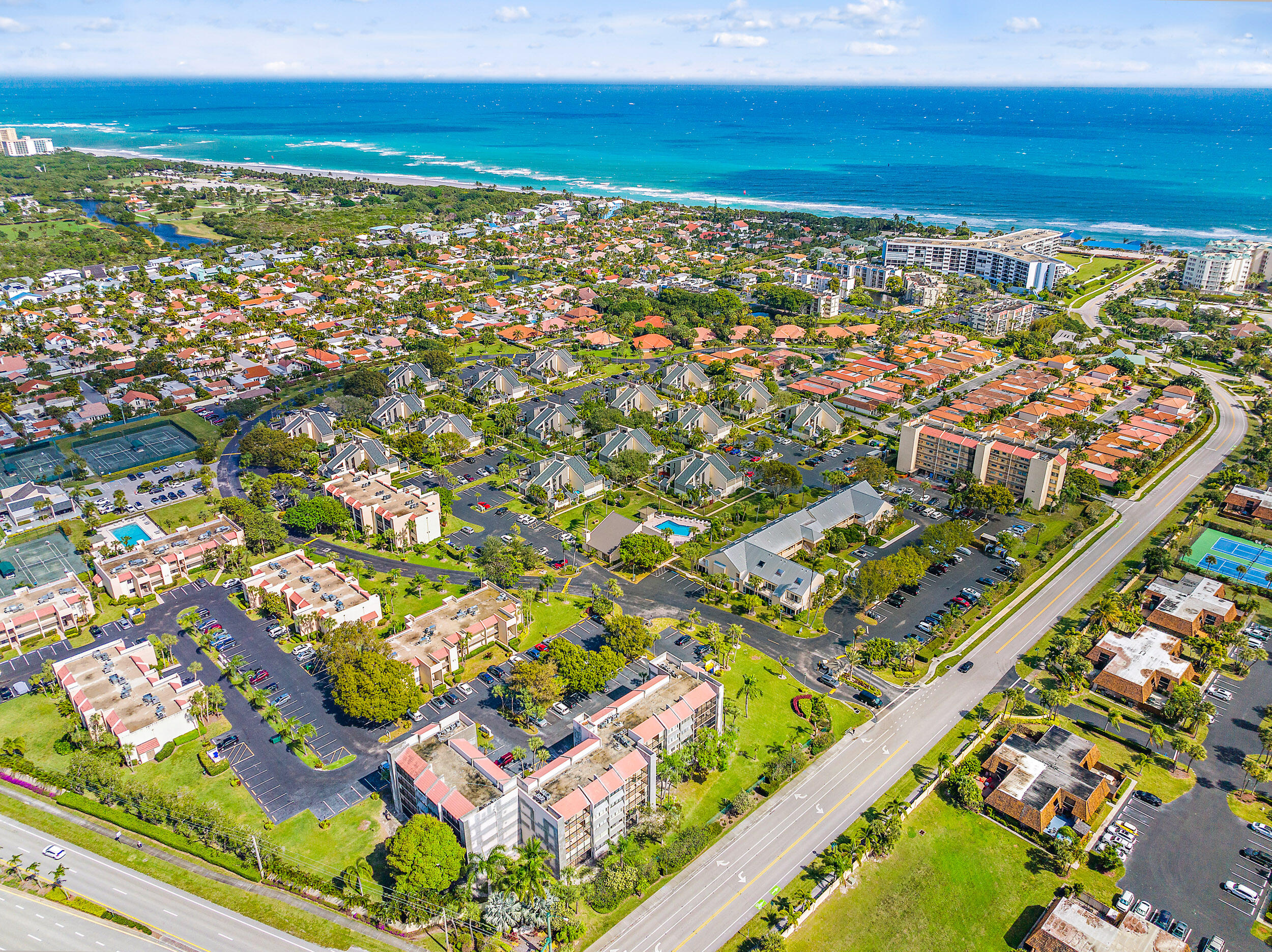 1605 Highway 1, Unit E204 Jupiter, FL 33477 - Photo 21 of 21 Community Aerial