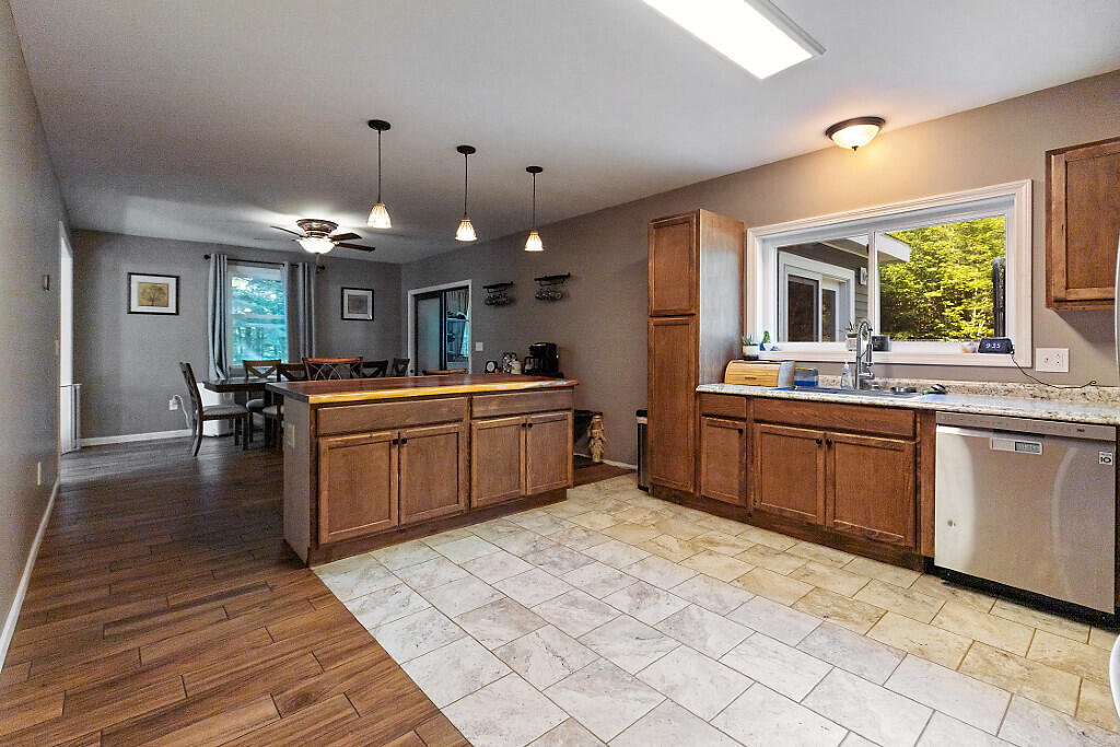1012 Lakewood Road Madison, ME 04950 - Photo 8 of 63 Kitchen