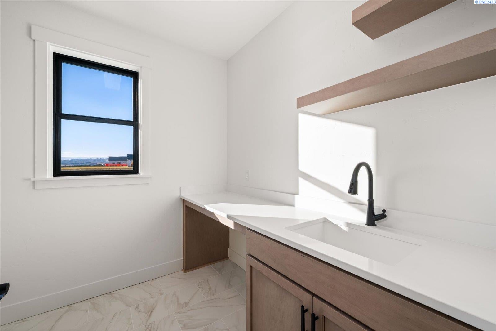 8102 Harvest Ridge Loop Kennewick, WA 99338 - Photo 37 of 48 Gallery Image 37