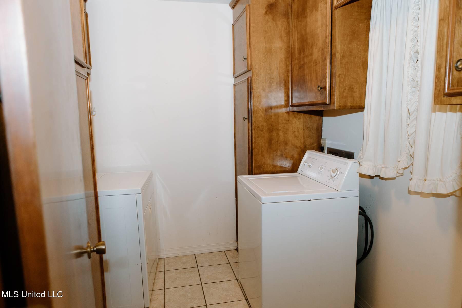 146 Forest Ridge Drive Brandon, MS 39042 - Photo 17 of 29 forest 9