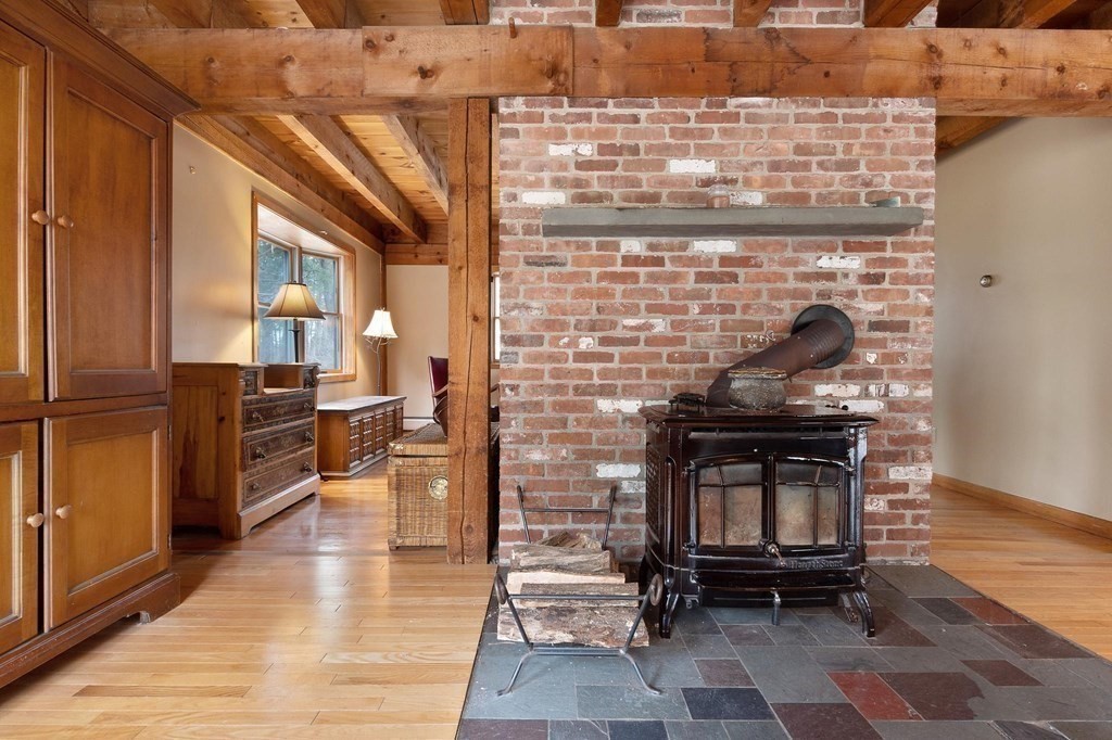 12 Paradise Road Ipswich, MA 01938 - Photo 17 of 37 Gallery Image 17