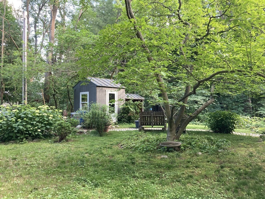 12 Paradise Road Ipswich, MA 01938 - Photo 4 of 37 Gallery Image 4