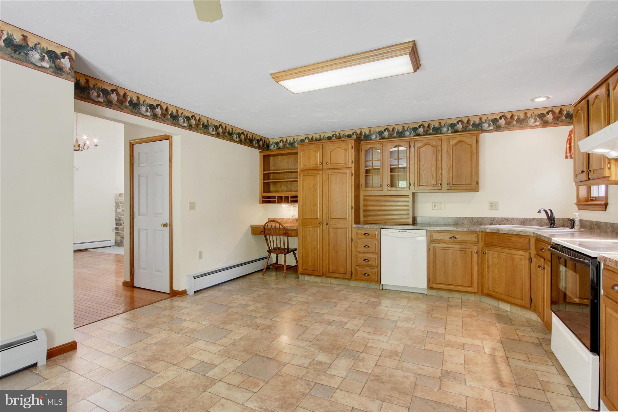 7208 Kopp Road Spring Grove, PA 17362 - Photo 7 of 35