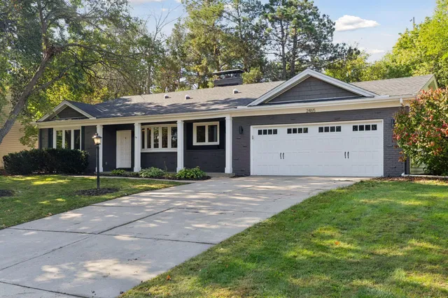 $559,900 | 2465 Brunswick Avenue North, Golden Valley, MN 55422