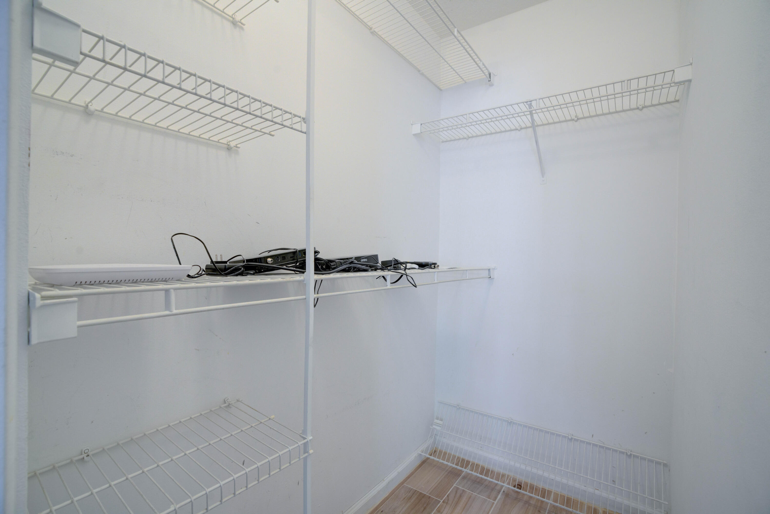 1136 Town Center Drive, Unit 11 Jupiter, FL 33458 - Photo 13 of 24 a view of a small room