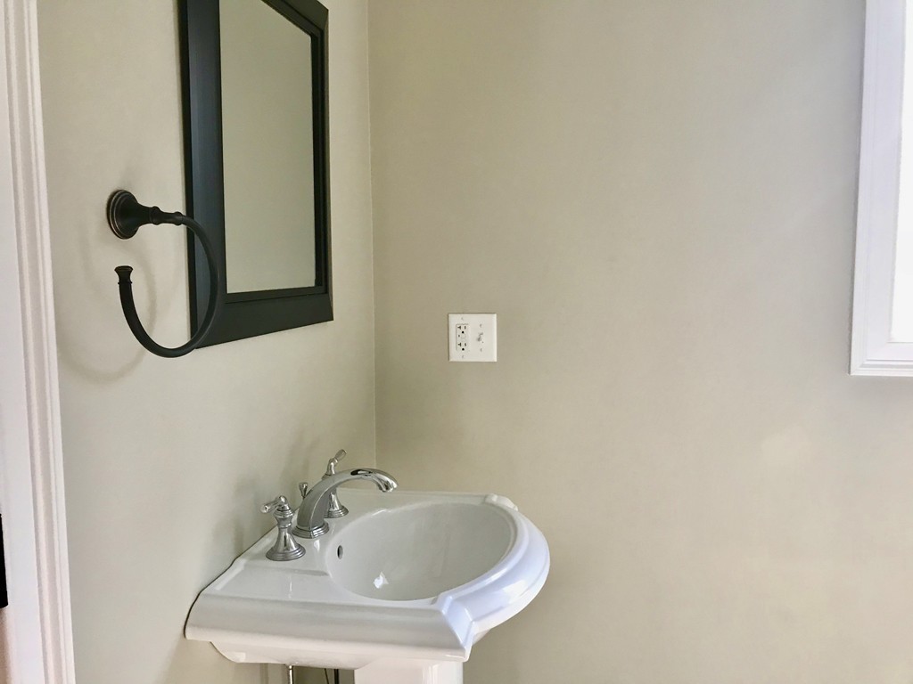 61 Stone School Road Sutton, MA 01590 - Photo 15 of 29