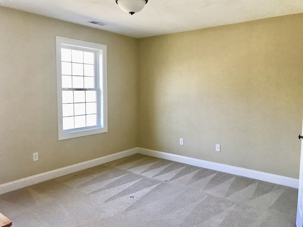 61 Stone School Road Sutton, MA 01590 - Photo 23 of 29