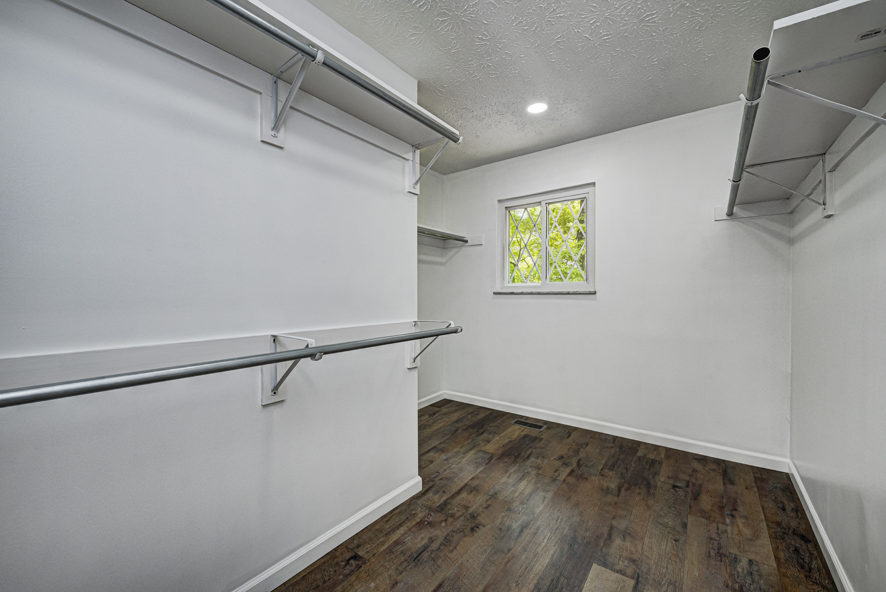 12286 Bray Road Mooresville, IN 46158 - Photo 19 of 63 Gallery Image 19