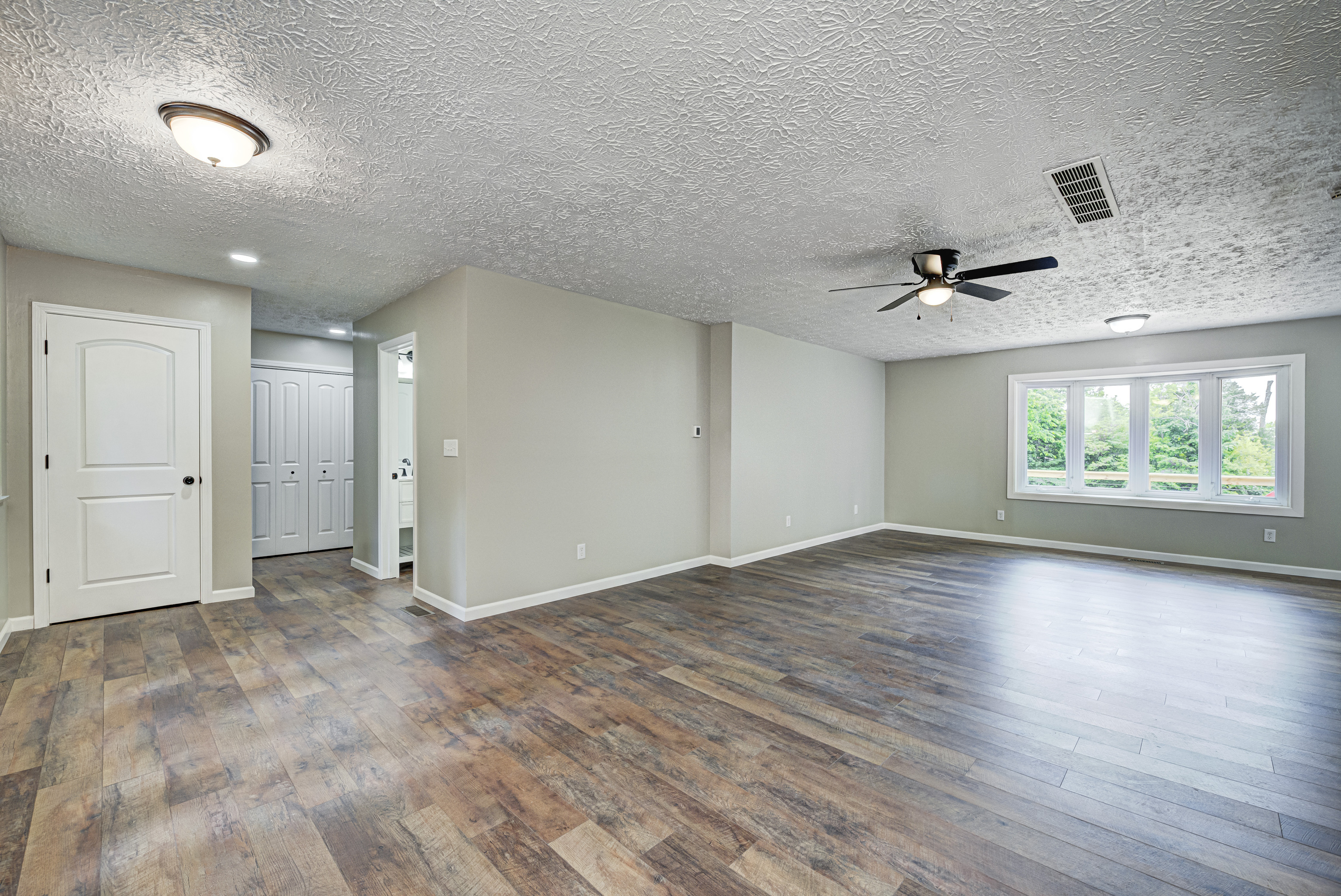 12286 Bray Road Mooresville, IN 46158 - Photo 5 of 63 Gallery Image 5