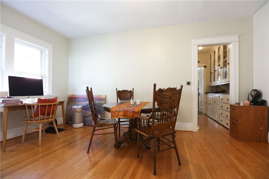 294 Laburnam Crescent Rochester, NY 14620 - Photo 5 of 17