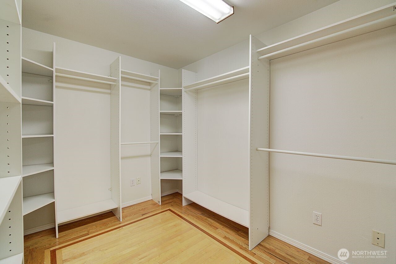 13902 Beverly Park Road Lynnwood, WA 98087 - Photo 23 of 39