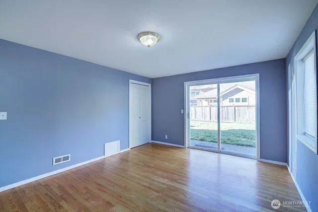 $996,000 | 13902 Beverly Park Road, Lynnwood, WA 98087