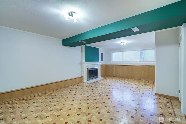 $996,000 | 13902 Beverly Park Road, Lynnwood, WA 98087