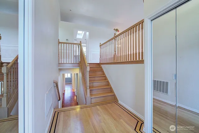 $996,000 | 13902 Beverly Park Road, Lynnwood, WA 98087