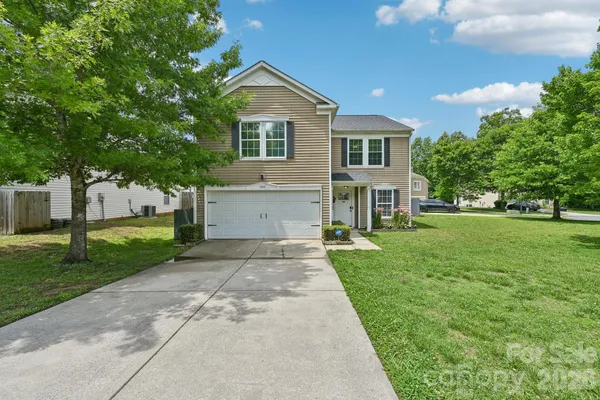 $342,900 | 4207 Shasta Circle, Clover, SC 29710