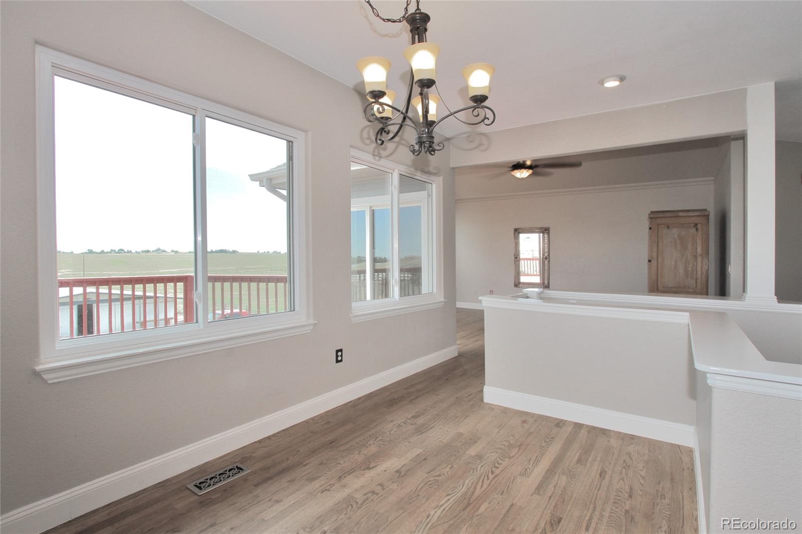 42934 Pearson Ranch Loop Parker, CO 80138 - Photo 10 of 35 Gallery Image 10