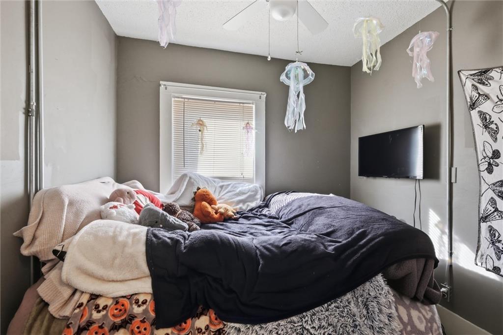 3800 Roanoke Road Kansas City, MO 64111 - Photo 17 of 36