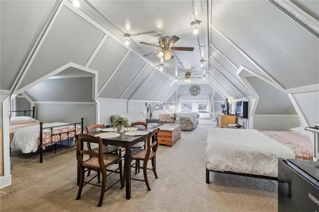 3800 Roanoke Road Kansas City, MO 64111 - Photo 23 of 36