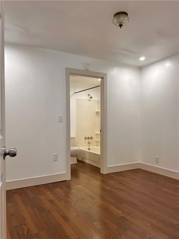 3800 Roanoke Road Kansas City, MO 64111 - Photo 29 of 36