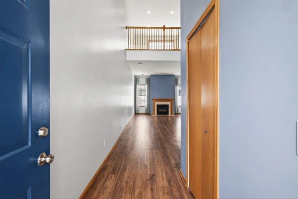 $284,500 | 15719 France Way, Unit 1313, Apple Valley, MN 55124