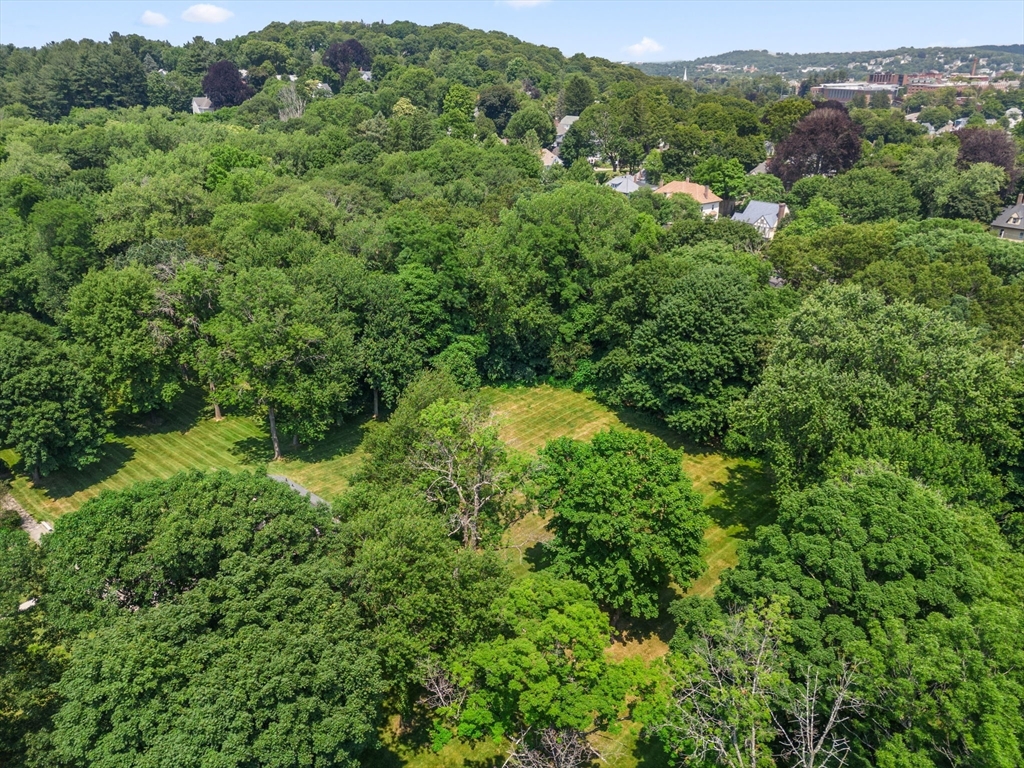 3 Suburban Road Worcester, MA 01602 - Photo 13 of 23