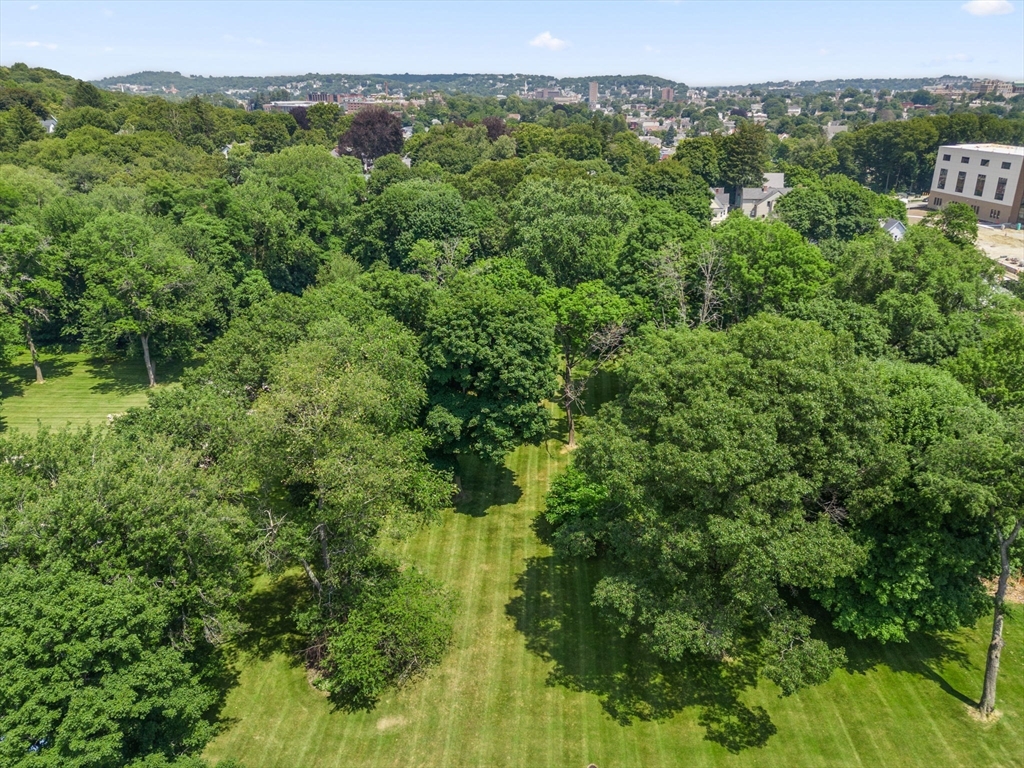 3 Suburban Road Worcester, MA 01602 - Photo 9 of 23