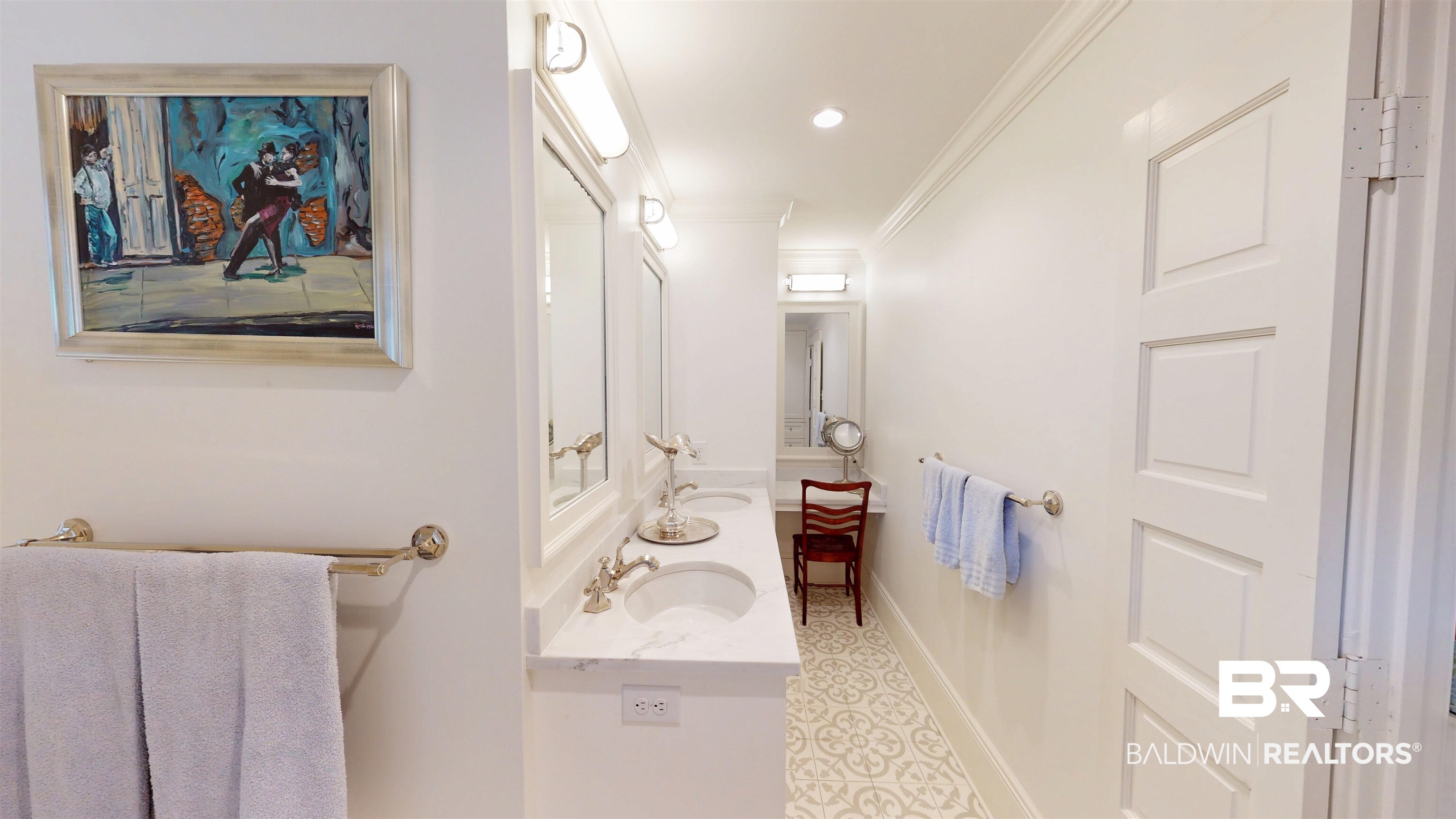 211 Lanier Avenue Mobile, AL 36607 - Photo 40 of 73 Full bath featuring ornamental molding, double vanity, and recessed lighting