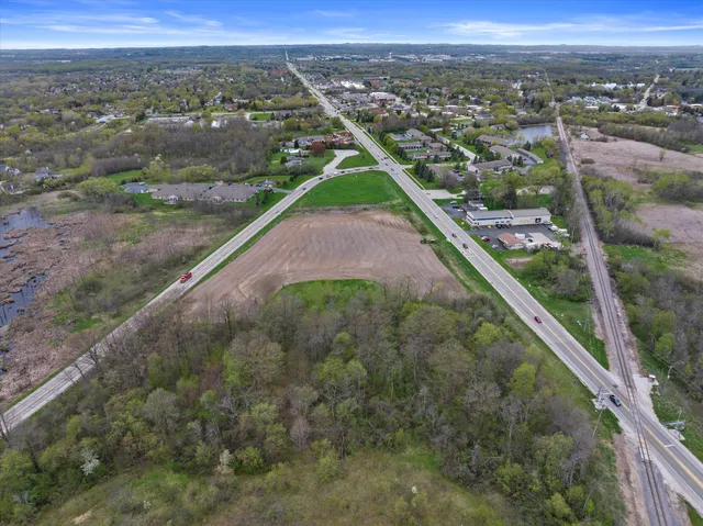 $850,000 | W151N11112 Mequon Road, Germantown, WI 53022