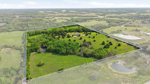 $2,200,000 | 1959 Marlow Road, Bells, TX 75414