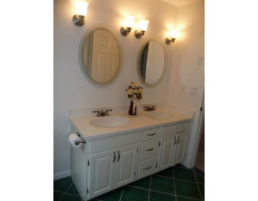 2 Northbriar Road Acton, MA 01720 - Photo 18 of 30 Gallery Image 18