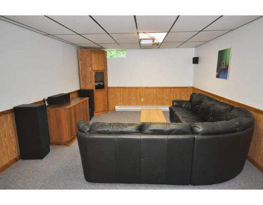 2 Northbriar Road Acton, MA 01720 - Photo 20 of 30 Gallery Image 20