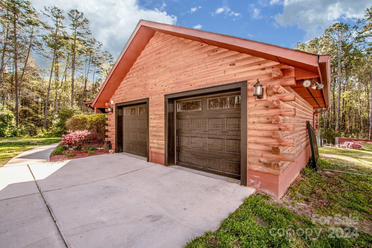 7633 Monbo Road Catawba, NC 28609 - Photo 3 of 24 Gallery Image 3